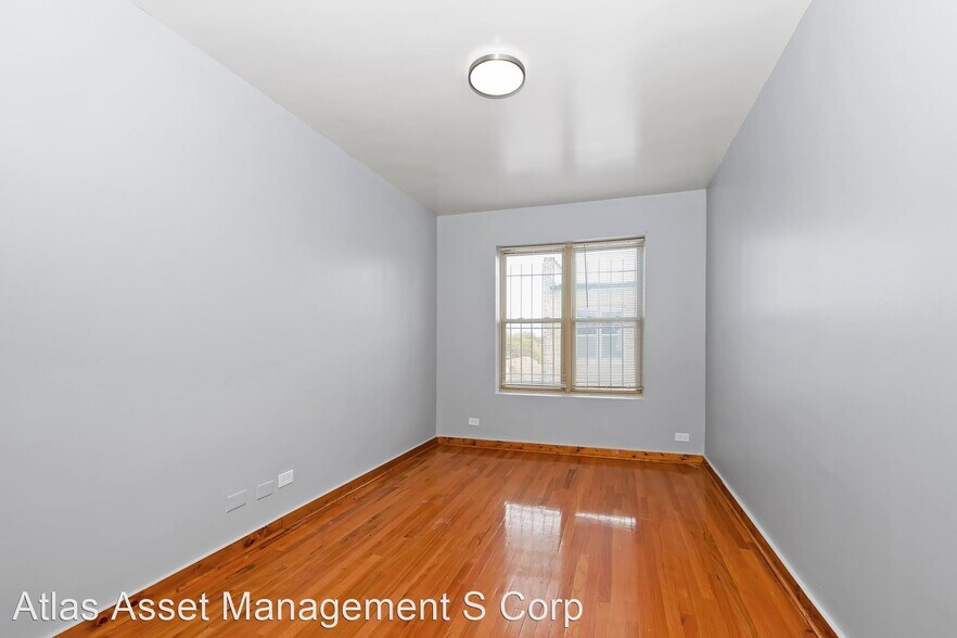 More Photos Of 6237-6245 S Kedzie Ave, Chicago Multifamily For Sale