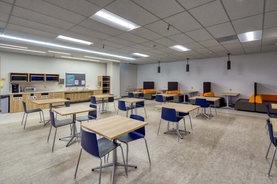 More Photos Of 1515 S St, Sacramento Unknown For Lease