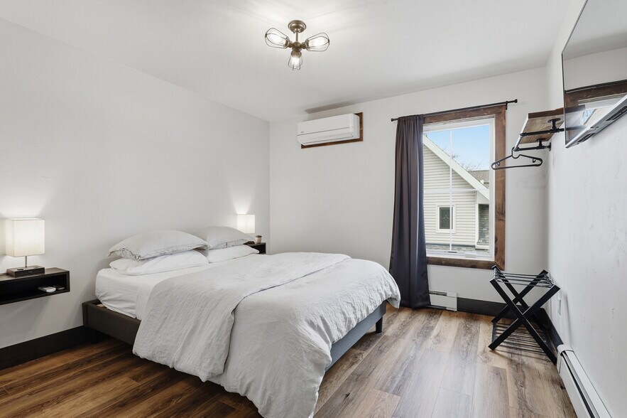 More Photos Of 171 E Rhine St, Elkhart Lake Apartments For Sale
