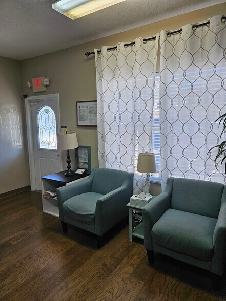 More Photos Of 10011-10021 Water Works Ln, Riverview Medical For Sale