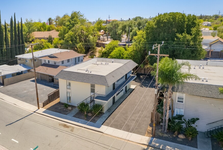 More Photos Of 22 S Lake Dr, Antioch Apartments For Sale