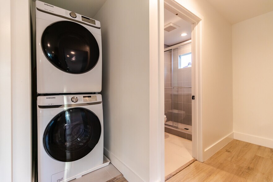 More Photos Of 5014 Pickford St, Los Angeles Apartments For Sale