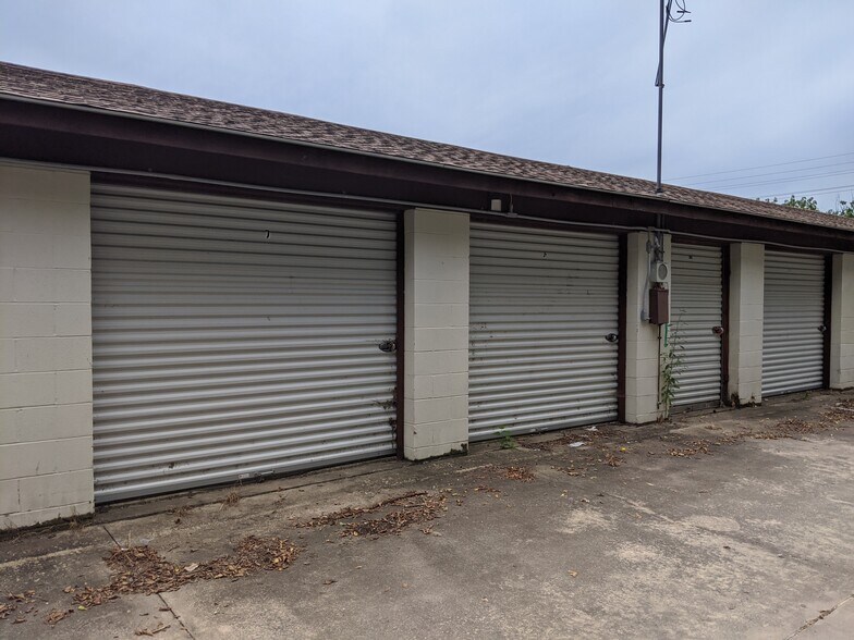 More Photos Of , Emporia Specialty For Sale