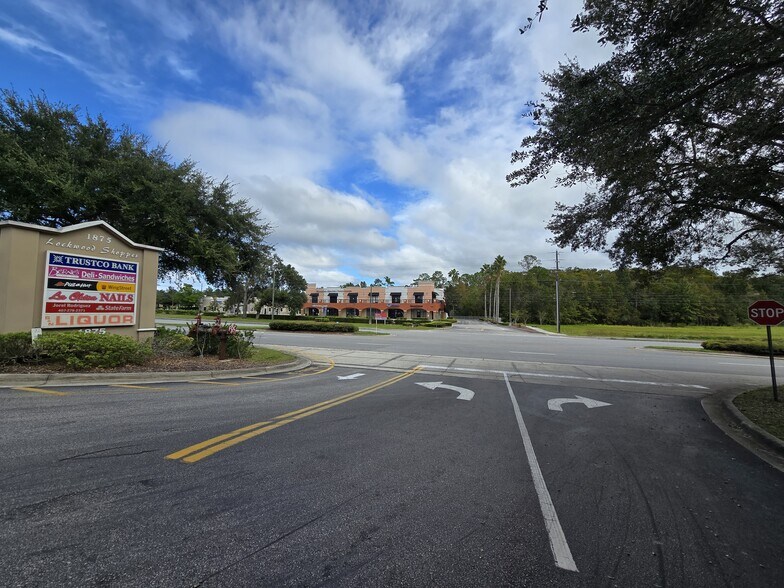 More Photos Of 1890 CR 419, Oviedo General Retail For Lease