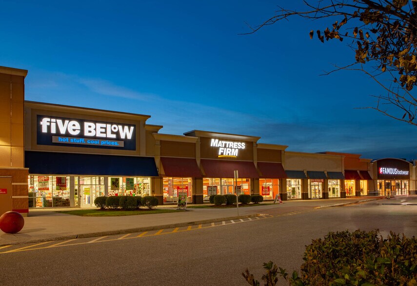 More Photos Of 2065-2141 Killingly Commons Dr, Dayville Unknown For Lease