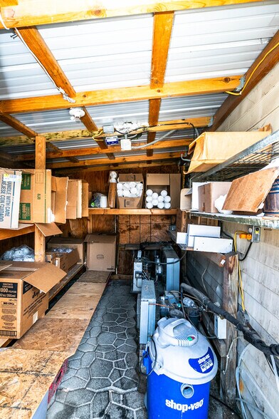 More Photos Of 961 E High St, Hicksville Restaurant For Sale