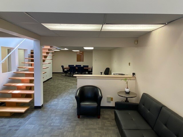 More Photos Of 77 Auriga Dr, Ottawa Warehouse For Sale