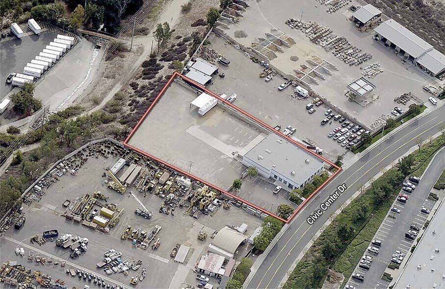 More Photos Of 20712 Civic Center Dr, Lake Forest Warehouse For Lease