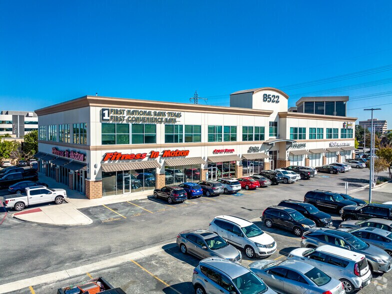 More Photos Of 8522 Broadway, San Antonio Office For Lease