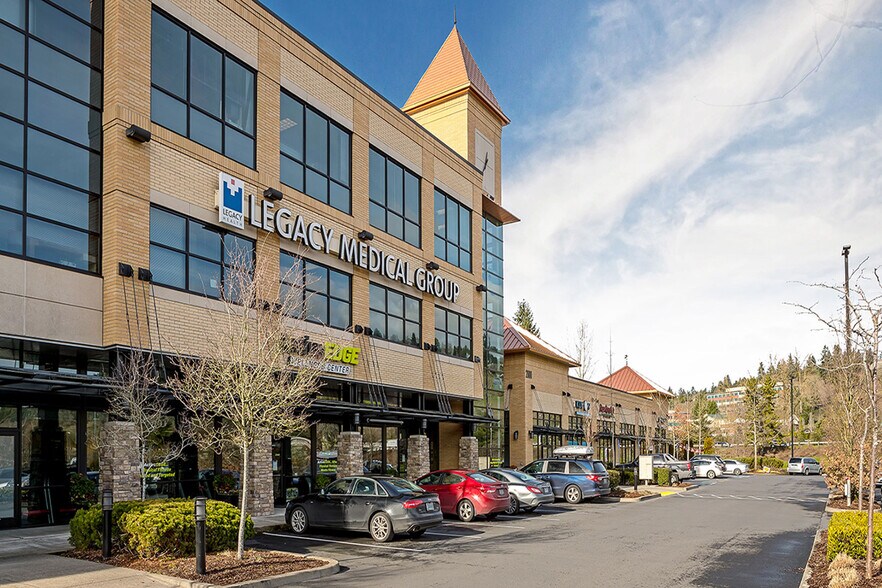 More Photos Of 2020 8th Ave, West Linn Office For Lease