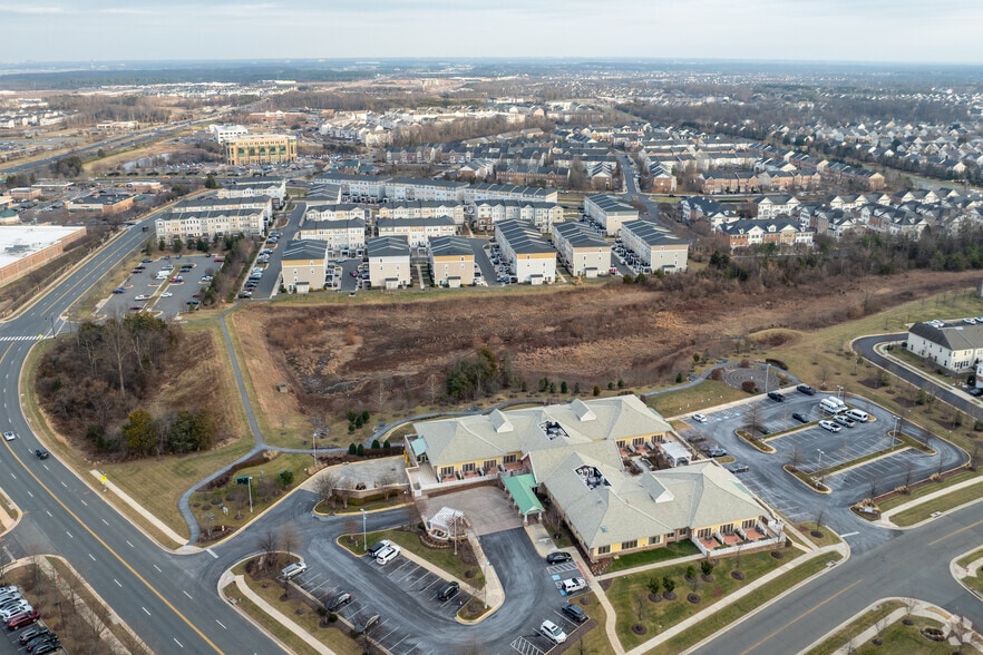 More Photos Of 24419 Millstream Dr, Aldie Medical For Lease