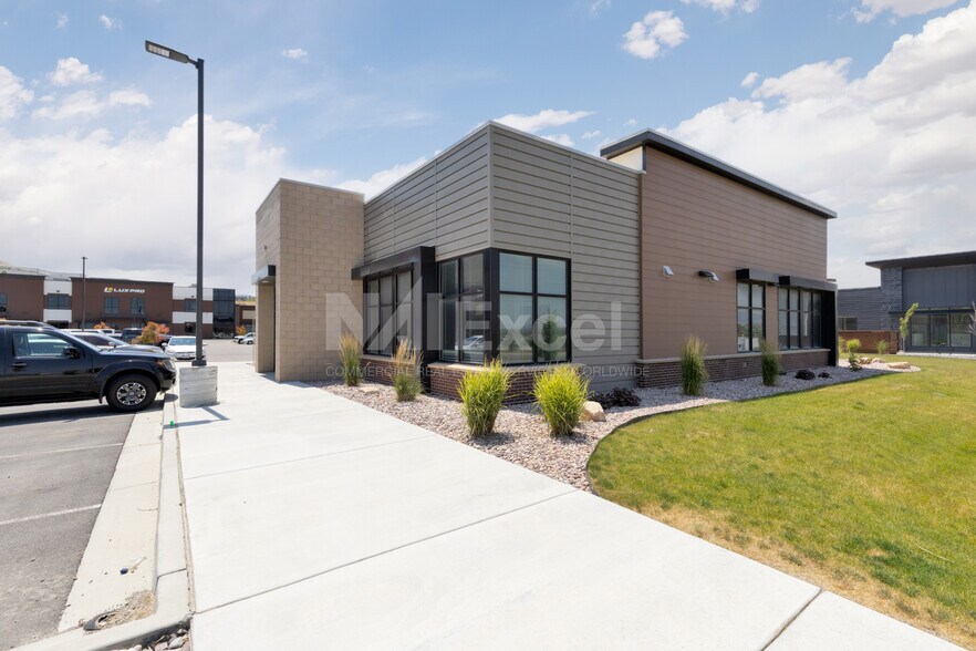 More Photos Of 497 W 14600 S, Bluffdale Medical For Sale