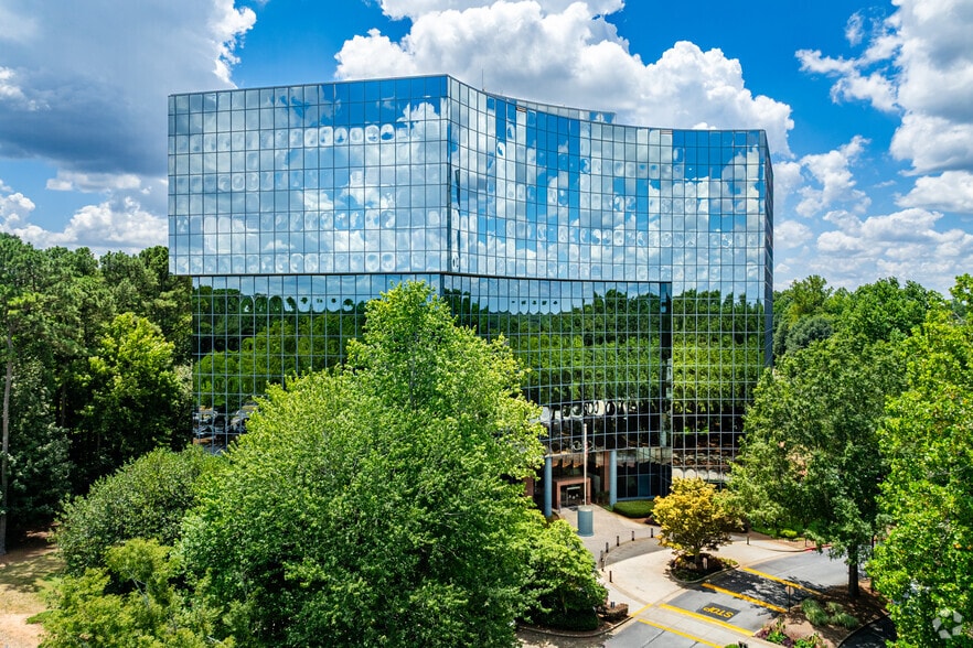 More Photos Of 100 Crescent Centre Pky, Tucker Office For Lease