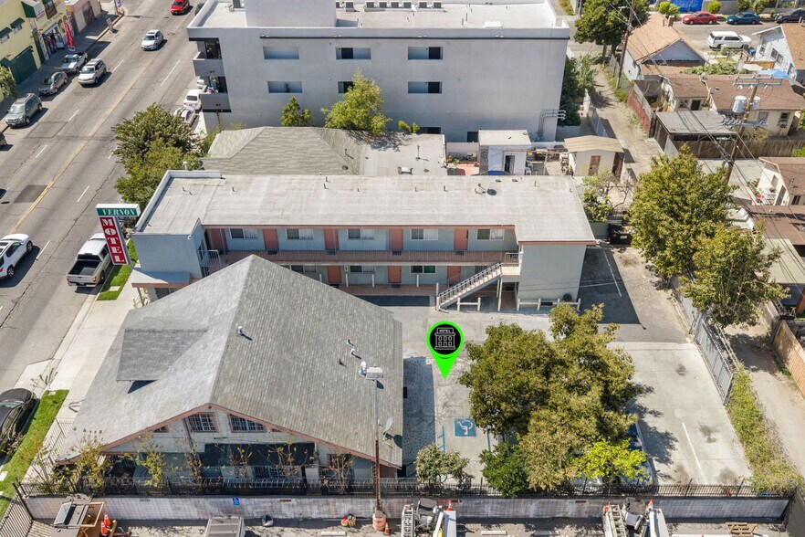 More Photos Of 451 E Vernon Ave, Los Angeles Hotel For Sale