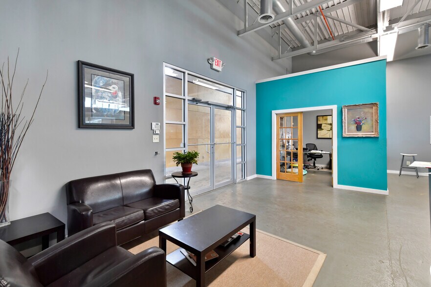 More Photos Of 650 Hamilton Ave SE, Atlanta Unknown For Lease