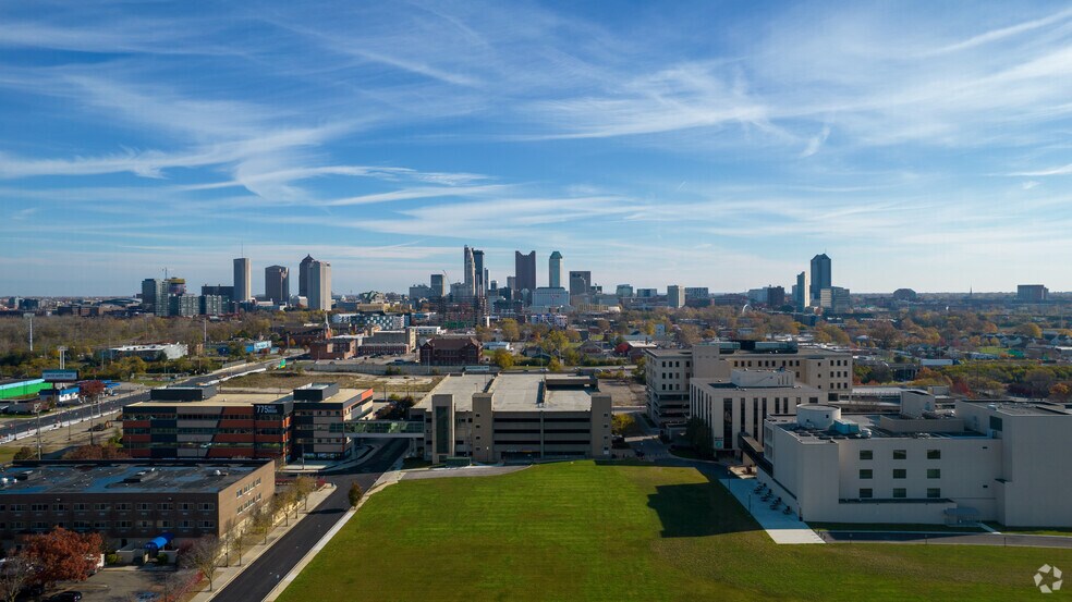 More Photos Of 775 W Broad St, Columbus Medical For Lease