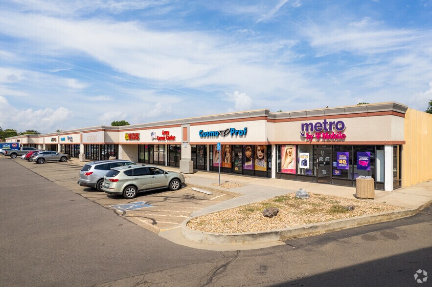 More Photos Of 1716-1834 N Main St, Longmont Unknown For Lease