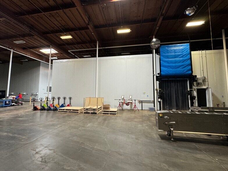 More Photos Of 1885 Las Plumas Ave, San Jose Food Processing For Sale