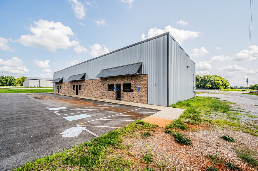 More Photos Of 16108 Bowling Green Rd, Rockfield Industrial For Sale