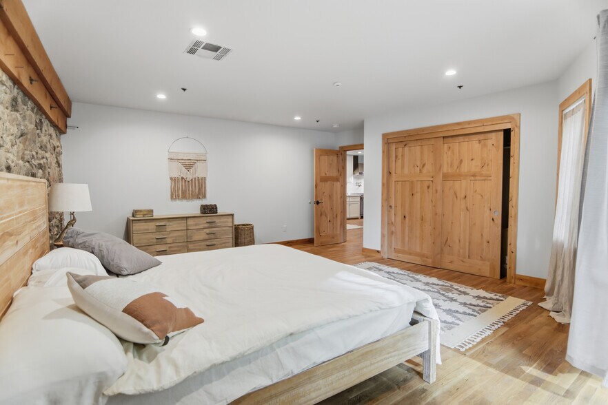 More Photos Of 107 Sacramento St, Nevada City Restaurant For Sale