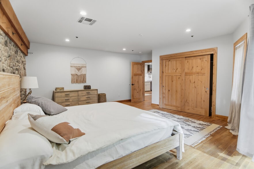 More Photos Of 107 Sacramento St, Nevada City Restaurant For Sale