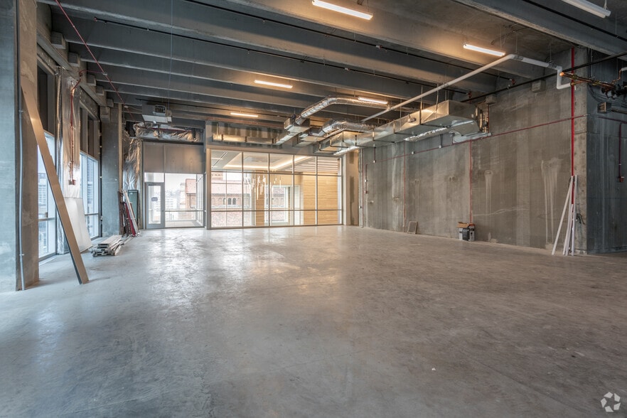 More Photos Of 4622 Pennsylvania Ave, Kansas City Office For Lease