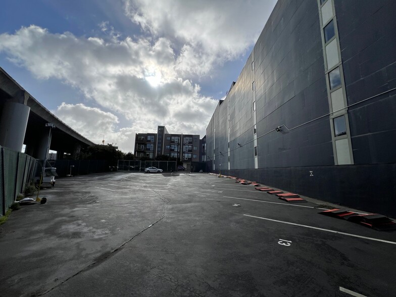 Primary Photo Of 98 Pennsylvania Ave, San Francisco Land For Lease