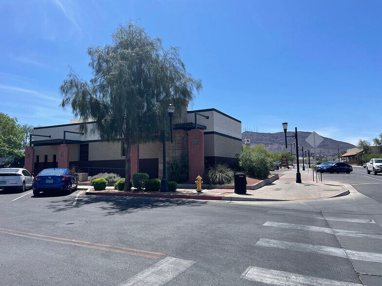 More Photos Of 108 Market St, Henderson Office For Lease