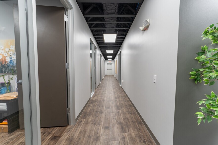 More Photos Of 13462 FM 529 Rd, Houston Light Distribution For Sale