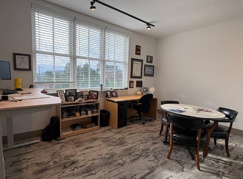 More Photos Of 100 10th St, Charlottesville Office For Sale