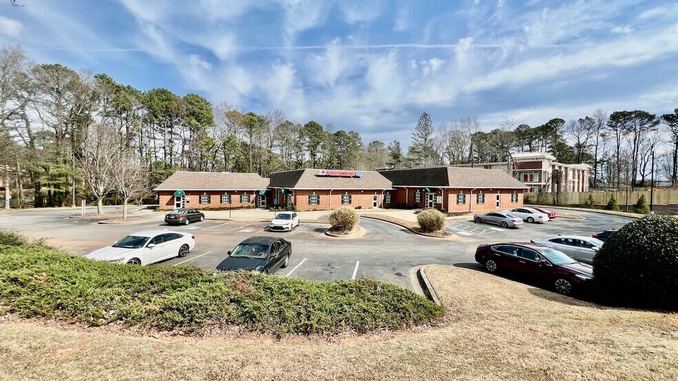 More Photos Of 4775 Jimmy Carter Blvd, Norcross Medical For Lease
