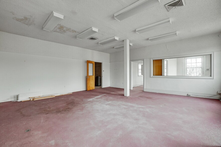 More Photos Of 63 Main St, Netcong Storefront Retail Residential For Sale