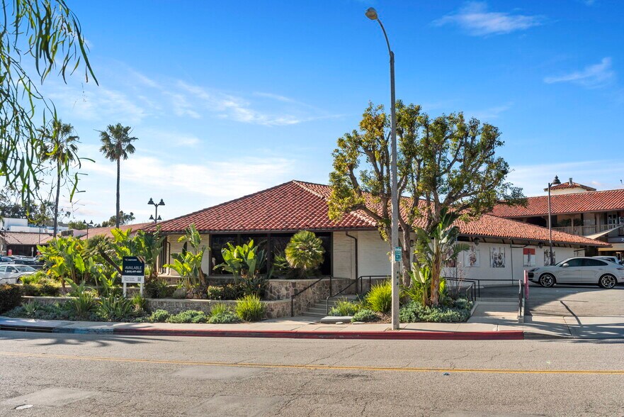 More Photos Of 29169-29211 Heathercliff Rd, Malibu Unknown For Lease