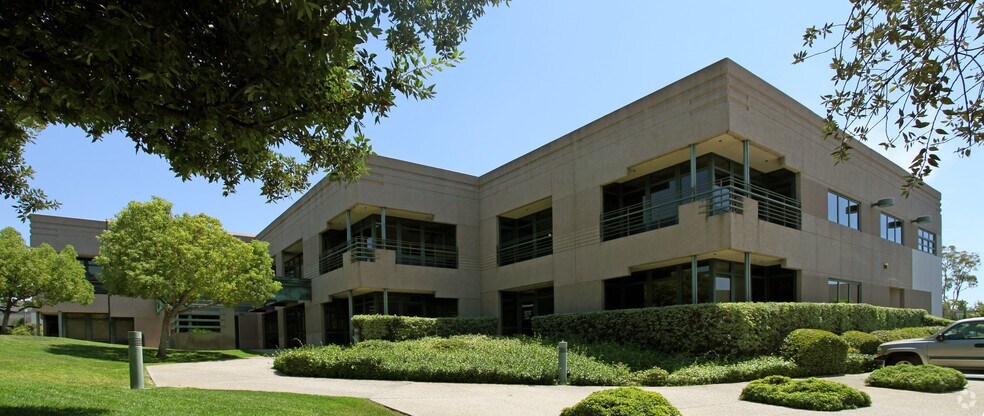 Primary Photo Of 30052-30062 Aventura, Rancho Santa Margarita Light Manufacturing For Lease