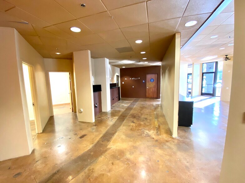 More Photos Of 888 Villa St, Mountain View Office For Lease