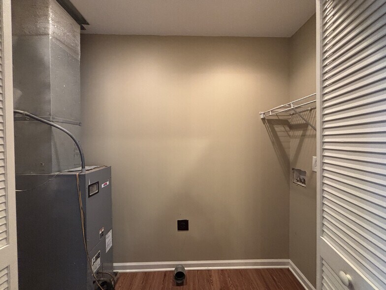 More Photos Of 2820 Plymouth Rd, Johnson City Apartments For Sale