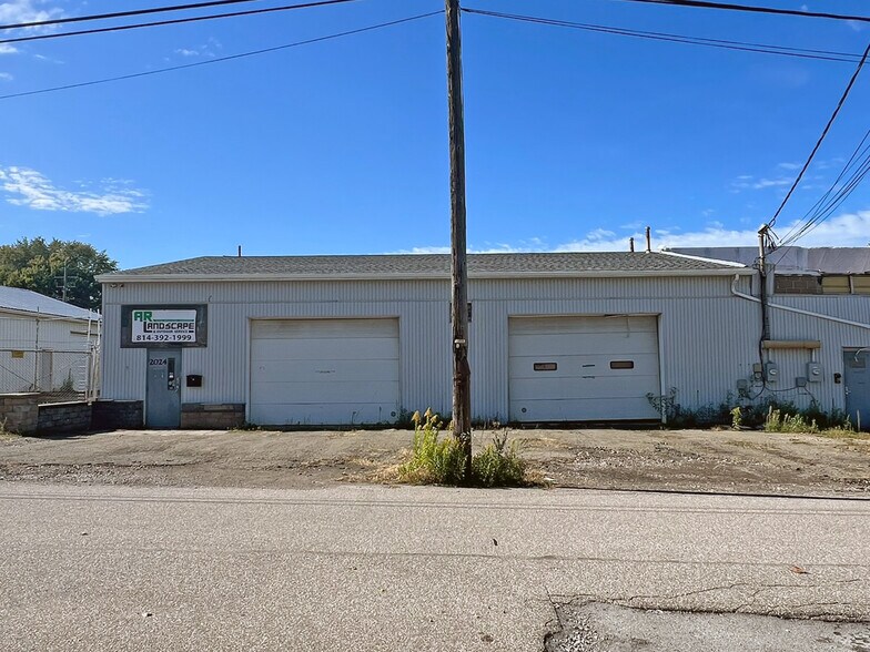 More Photos Of 2010 Schaper Ave, Erie Warehouse For Sale