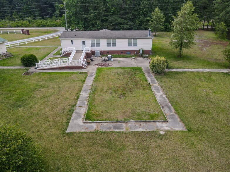 More Photos Of 511 Hughes Rd, Fayetteville Land For Sale