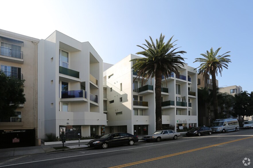 More Photos Of 1418 7th St, Santa Monica Apartments For Lease