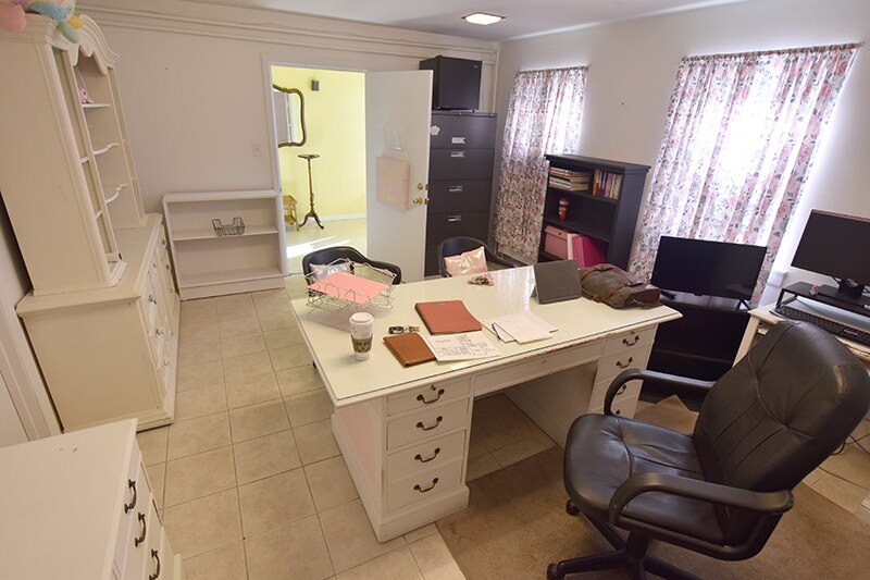 More Photos Of 227 Library Ln, Johnson City Specialty For Sale