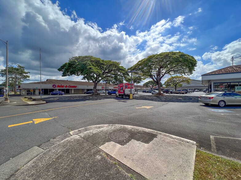 More Photos Of 823 California Ave, Wahiawa Unknown For Lease