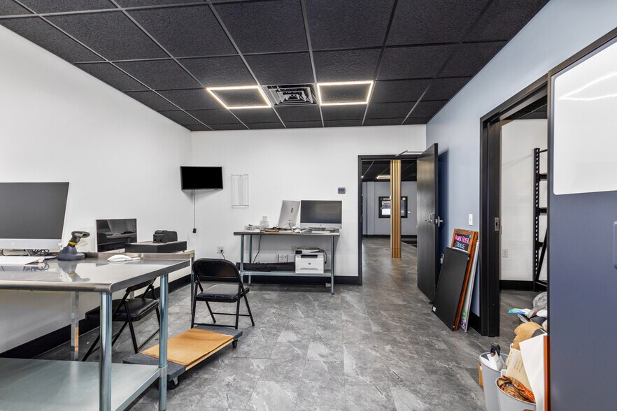 More Photos Of 122 W Superior St, Wayland Storefront For Sale