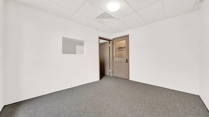 More Photos Of 3534-3536 W 26th St, Chicago Storefront Retail Office For Lease