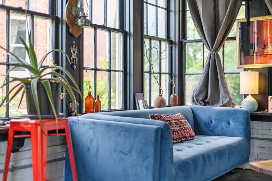 More Photos Of 1231 Boissevain Ave, Norfolk General Retail For Sale