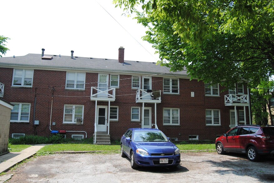 More Photos Of 2840 N 76th St, Milwaukee Apartments For Sale