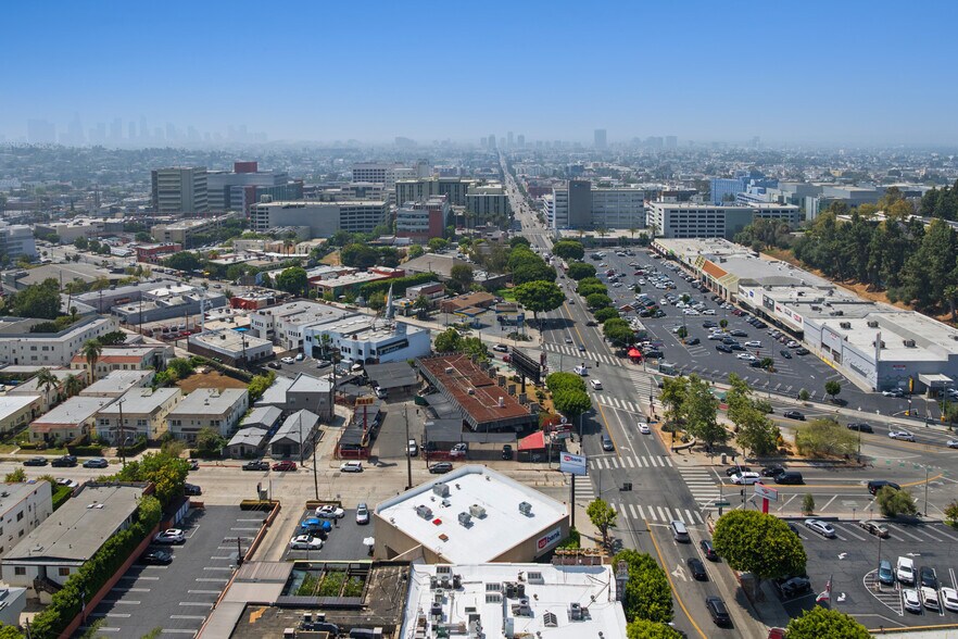 More Photos Of 1700 N Vermont Ave, Los Angeles General Retail For Lease