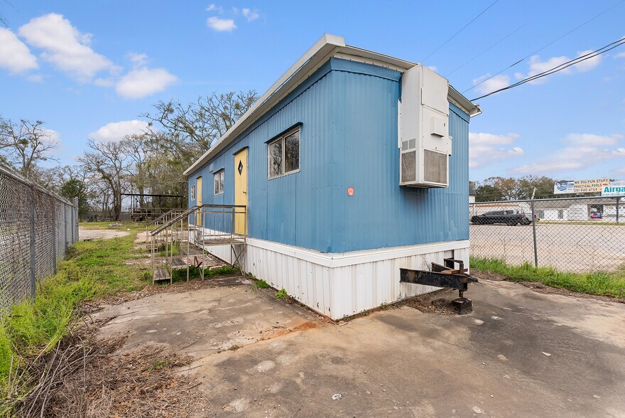 More Photos Of 24317 AL-59, Robertsdale Office For Sale