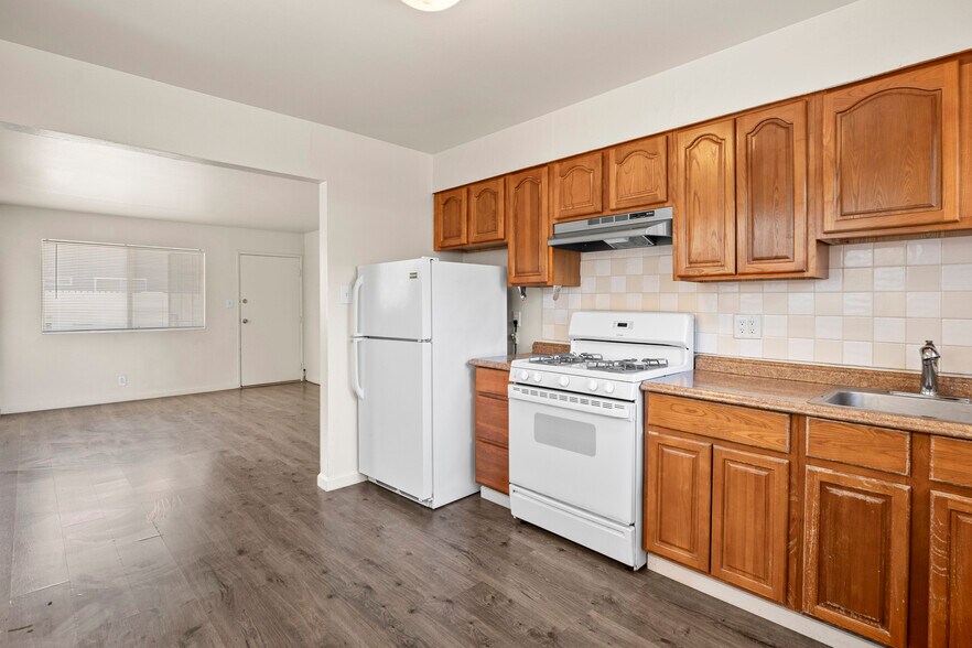 More Photos Of 24586-24598 Sybil Ave, Hayward Apartments For Sale