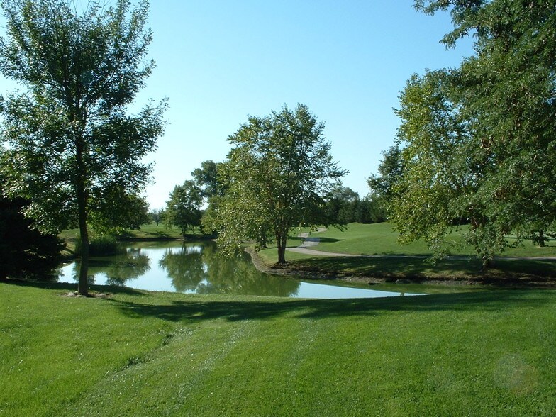 More Photos Of 8600 Executive Woods Dr, Lincoln Office Residential For Lease