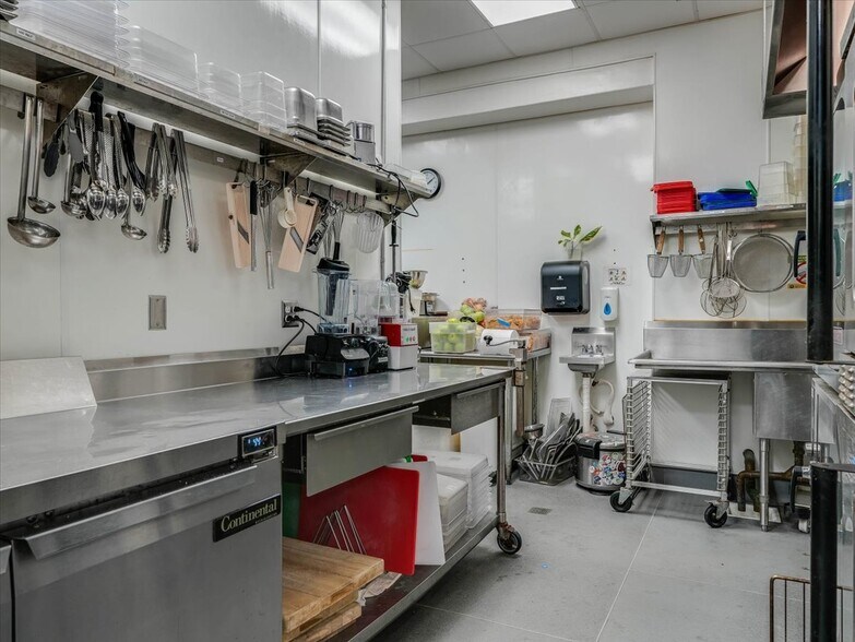 More Photos Of 1125 Garden St, San Luis Obispo Hotel For Lease